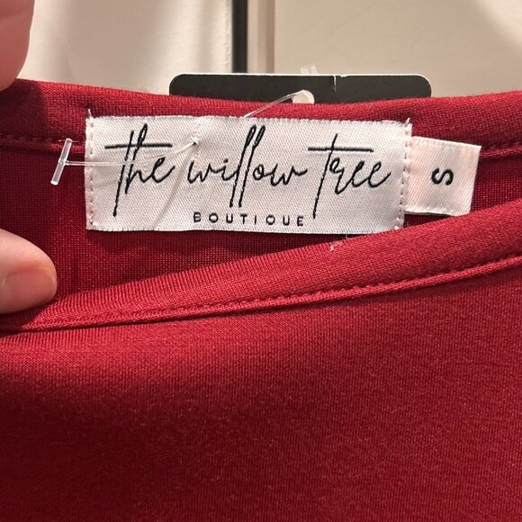 The Willow Tree LUX Collection Crimson Crew Neck Top - Picture 5 of 7